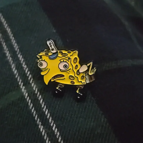 Mocking Spongebob Pin - Picture 1 of 1